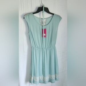 Candie's Mint green dress - size M